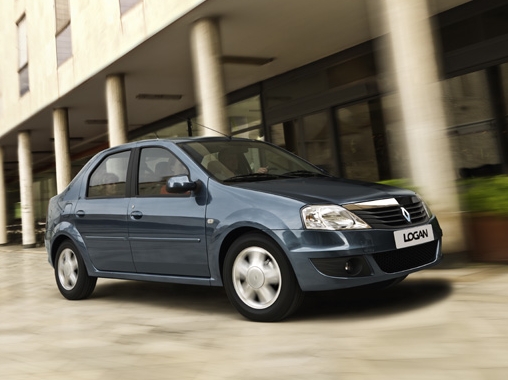 Renault за год увеличила продажи в РФ на треть