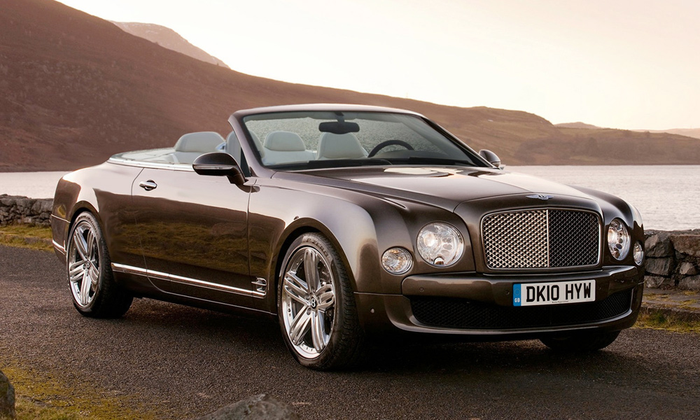 Кабриолет Bentley Azure появится через год