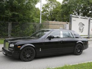 Новый Rolls-Royce Phantom впервые был сфотографирован