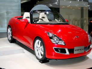 Daihatsu представил первые тизеры Copen