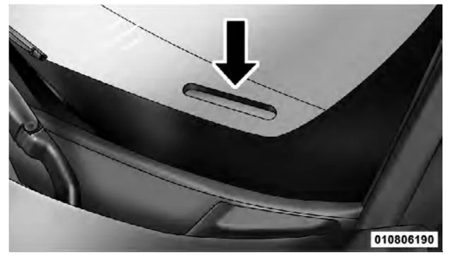 Где нанесён VIN / табличка — Dodge Caliber, рисунок из руководства по эксплуатации